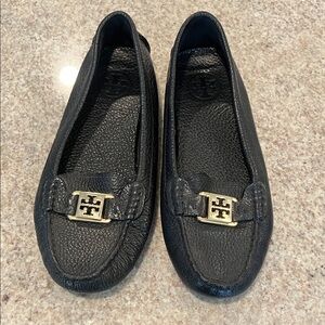 Tory Burch Black Tumbled Leather Kendrick Loafers